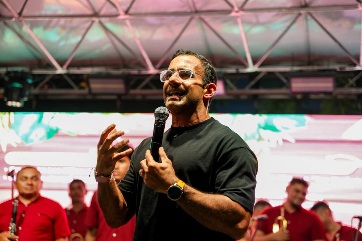 Carlos Peña tweet media