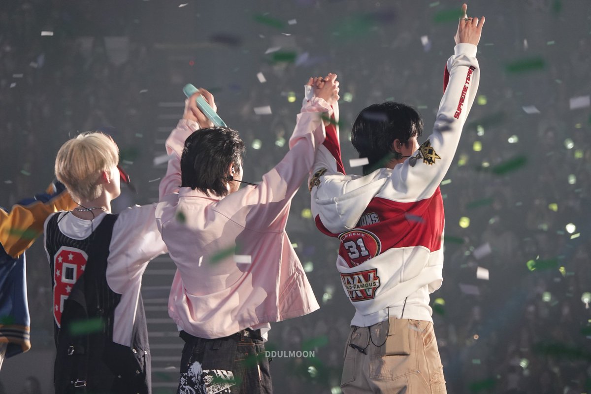 DDULMOON tweet media