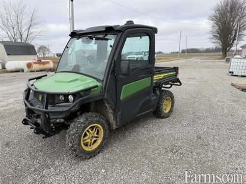 FarmsNews's tweet image. 2023 John Deere XUV 835M ⏬

Extreme terrain, 4WD gas XUV, cargo box with poly liner, power steering, brake lights, taillights, and more.

usfarmer.com/recreational-v…

#ATV @LegacyEquipment