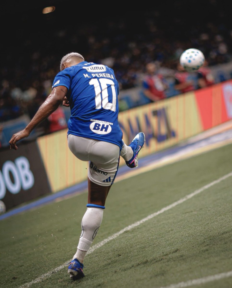 ᴄʀᴜ tweet media