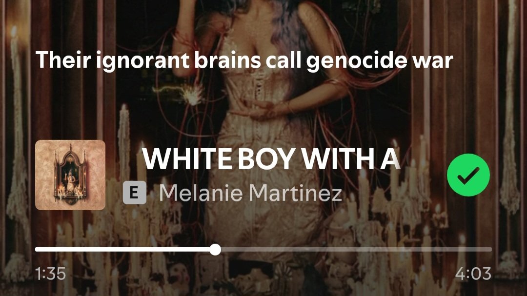 Portal Melanie Martinez tweet media