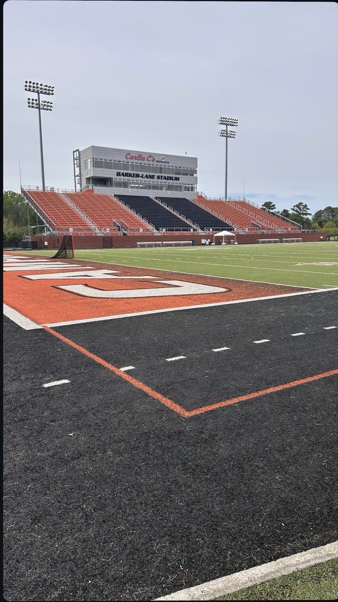 Carson_White27's tweet photo. Had an awesome time at Campbell today, tons of great coaches and a amazing atmosphere to be at. @BlaineLKMiller 
@GoCamelsFB @WarriorsWA https://t.co/tuQsY1s7F2