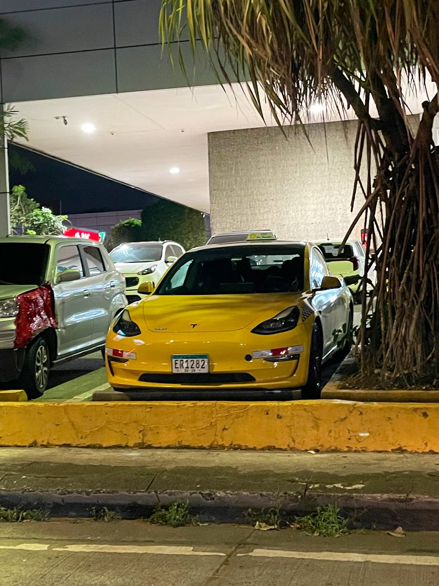 Rubén Chen W. tweet media