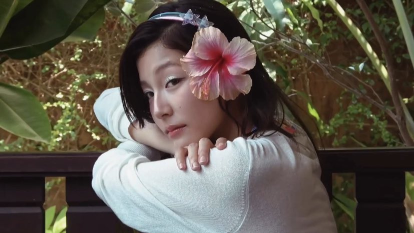 phuphu 𖦹 tweet media