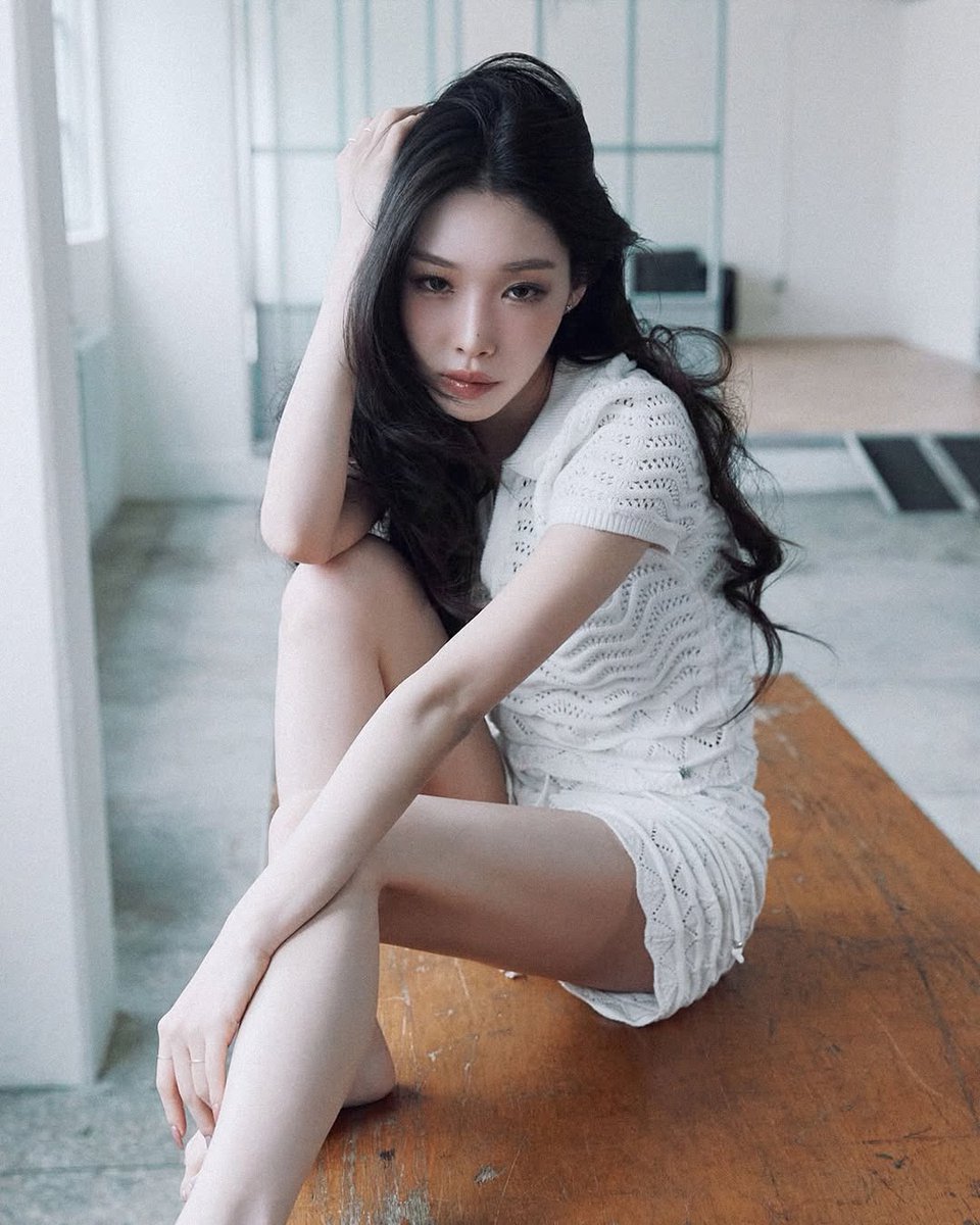 CHUNGHA GLOBAL FAN ACCOUNT tweet media