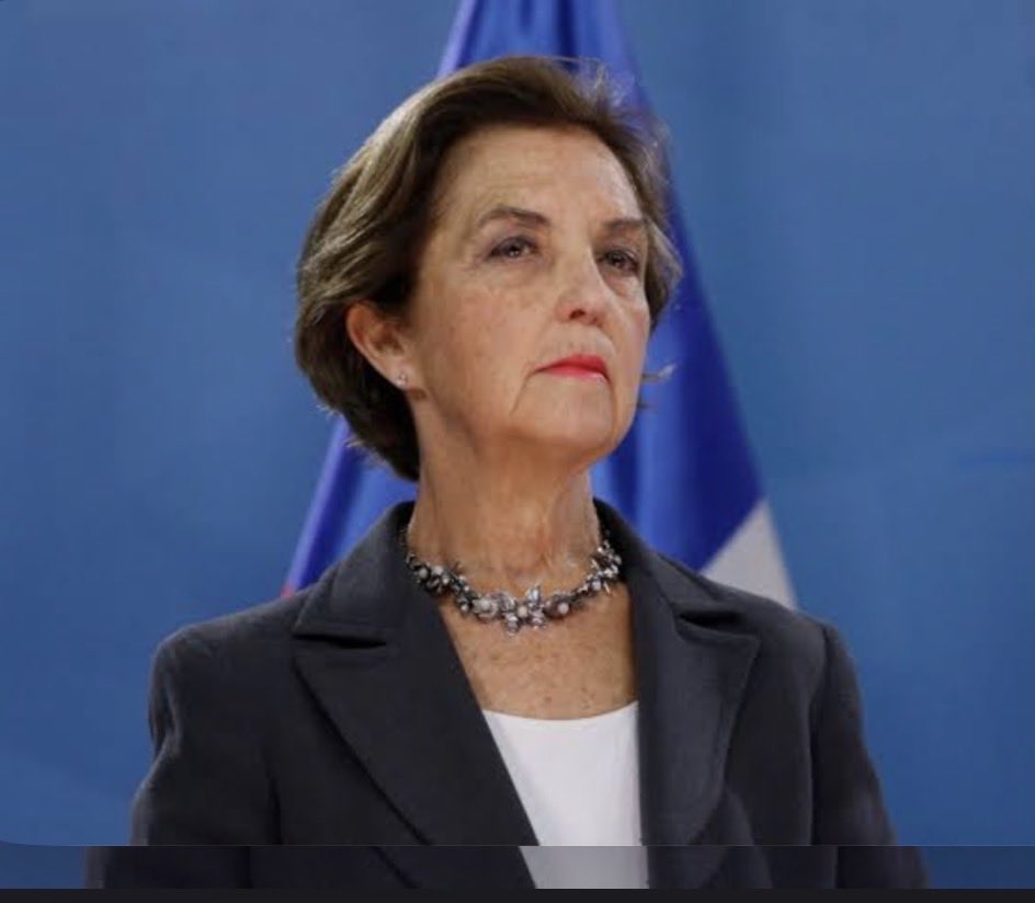 El Poeta del Corazón❤️ tweet media