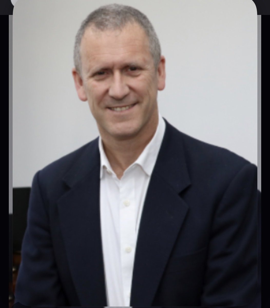 El Poeta del Corazón❤️ tweet media