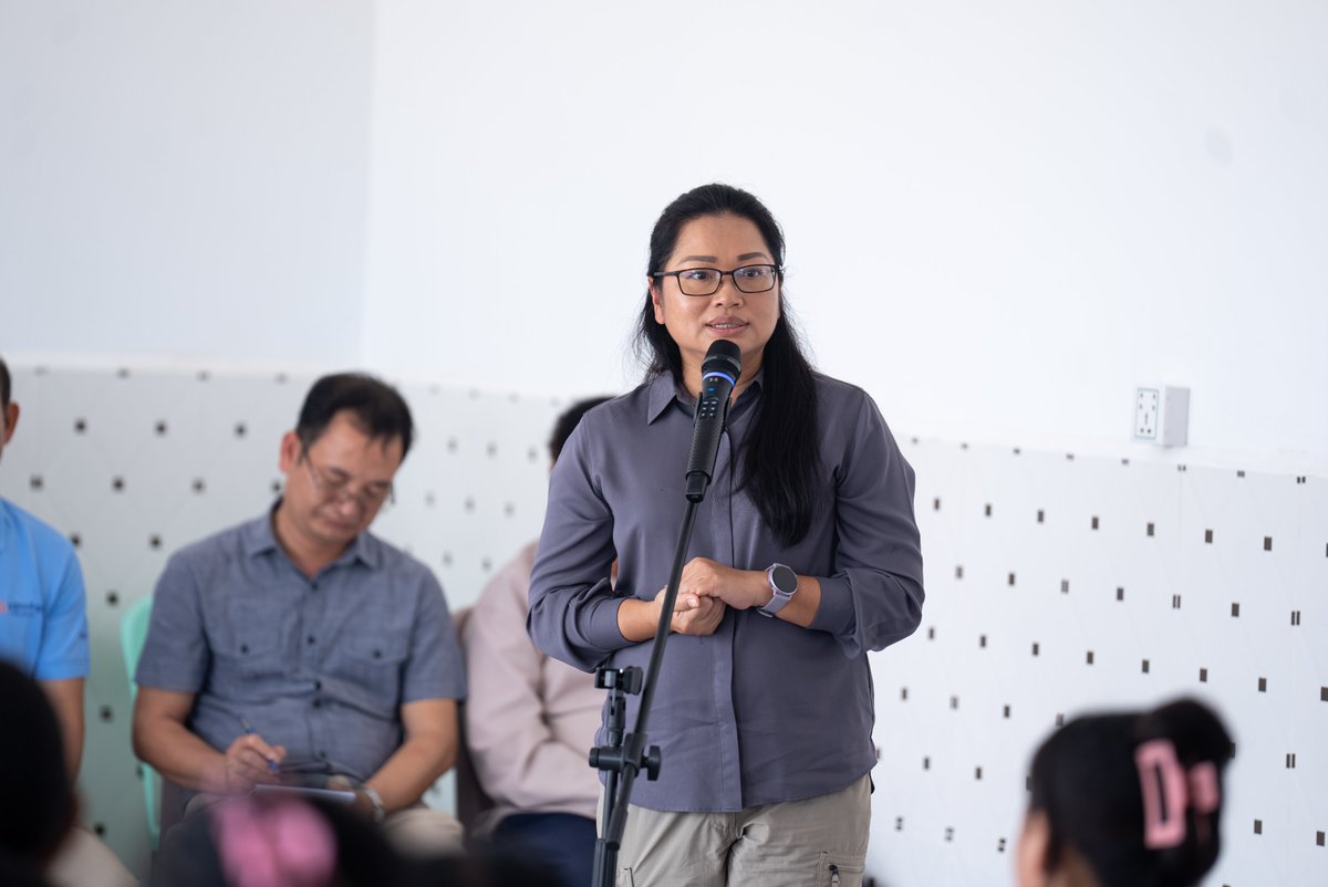 CMA_Network's tweet photo. #CMA, #NBC &amp; partners visited LASED III beneficiaries in Kampong Chhnang to explore expanding financial literacy &amp; consumer protection at the community level.

Strengthening financial inclusion through collaboration 🤝

#CMA #FinancialLiteracy #FinancialInclusion #LASEDIII https://t.co/LGbsmTsSmW