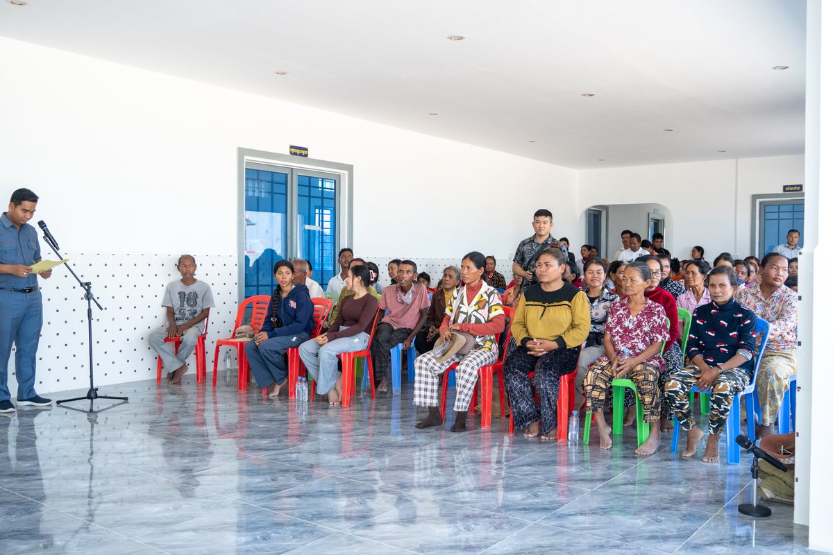 CMA_Network's tweet photo. #CMA, #NBC &amp; partners visited LASED III beneficiaries in Kampong Chhnang to explore expanding financial literacy &amp; consumer protection at the community level.

Strengthening financial inclusion through collaboration 🤝

#CMA #FinancialLiteracy #FinancialInclusion #LASEDIII https://t.co/LGbsmTsSmW