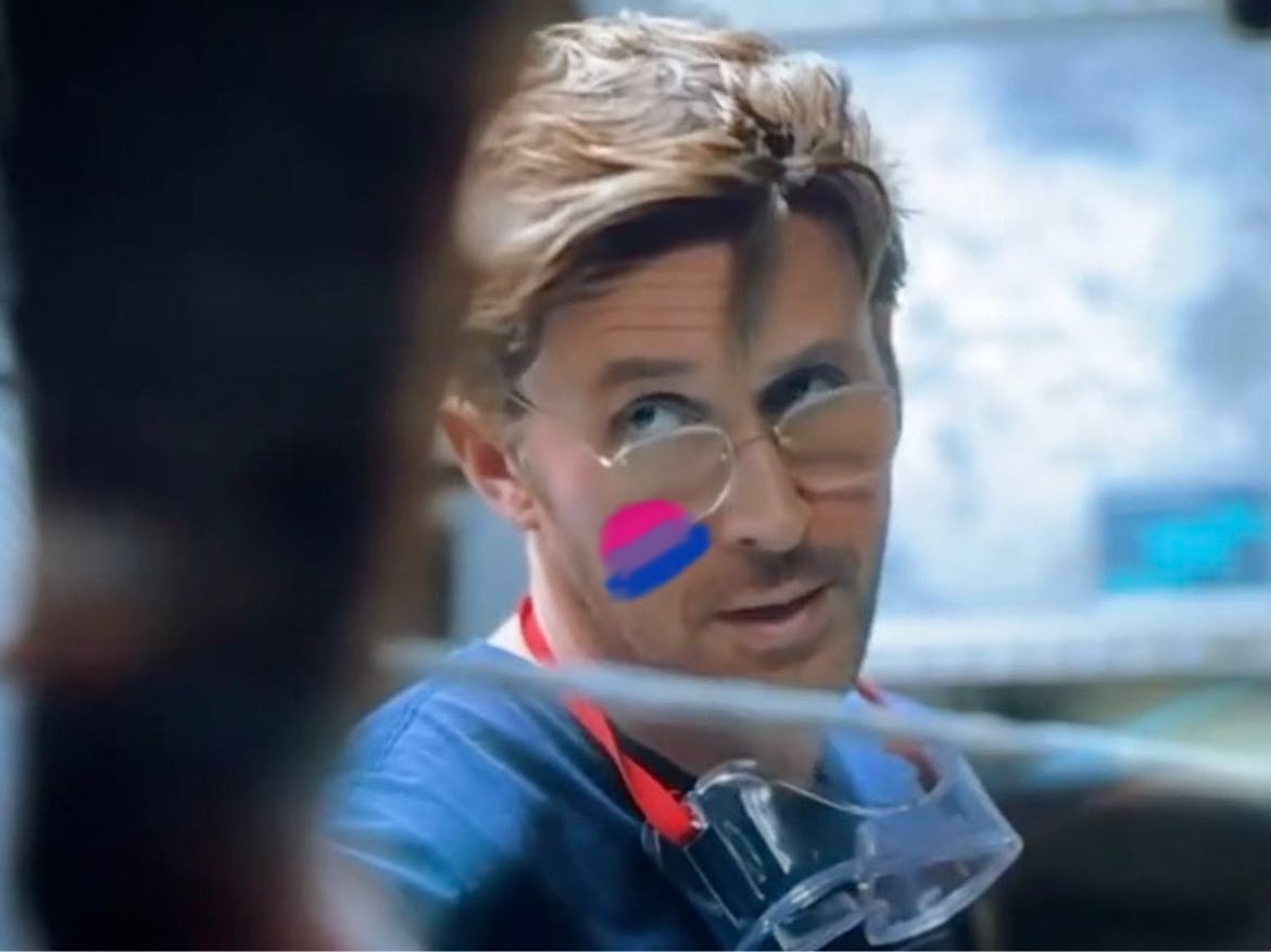 vampiresbyte's tweet image. i'm late but i wanted to join
#phmselfieday #phmsd