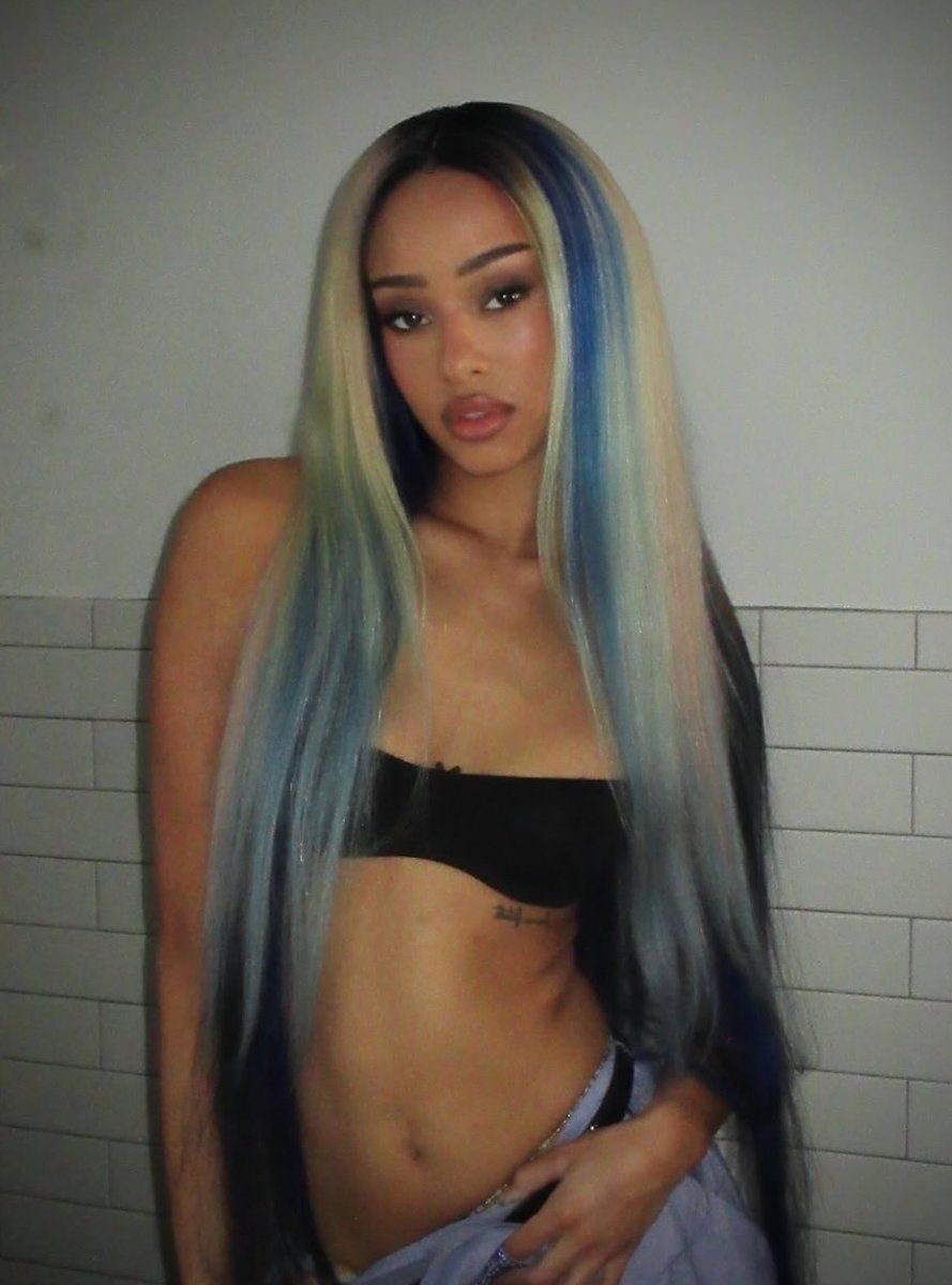 soph⁷ SAW MANZANITA AND SEEING BTS tweet media