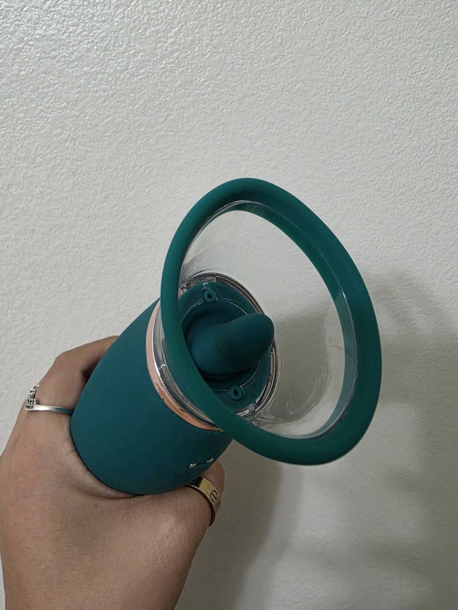 Courtney 🌺 tweet media