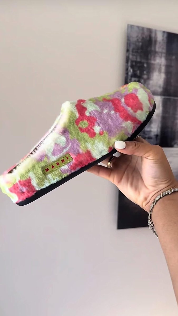 This is my type of different I need these 🥵🥵🥵🥵