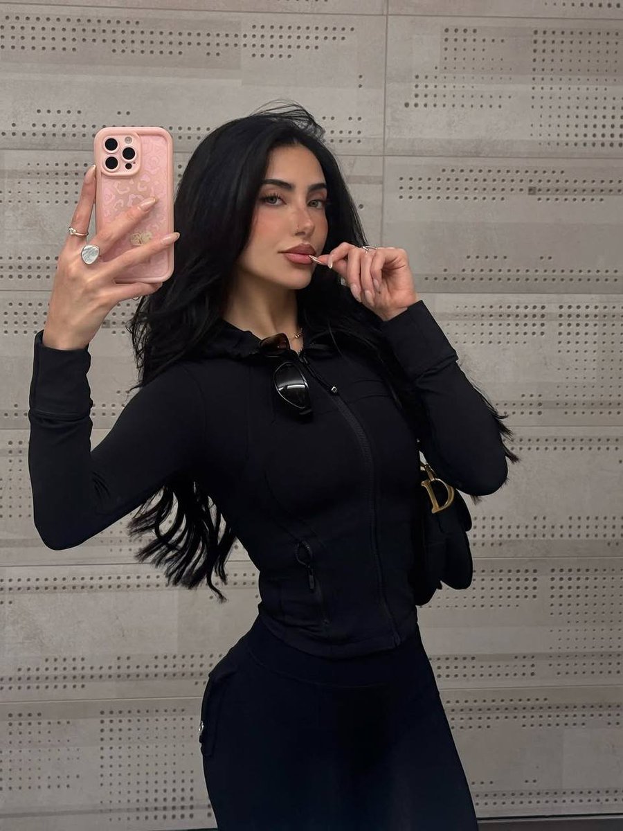 chaiis tweet media