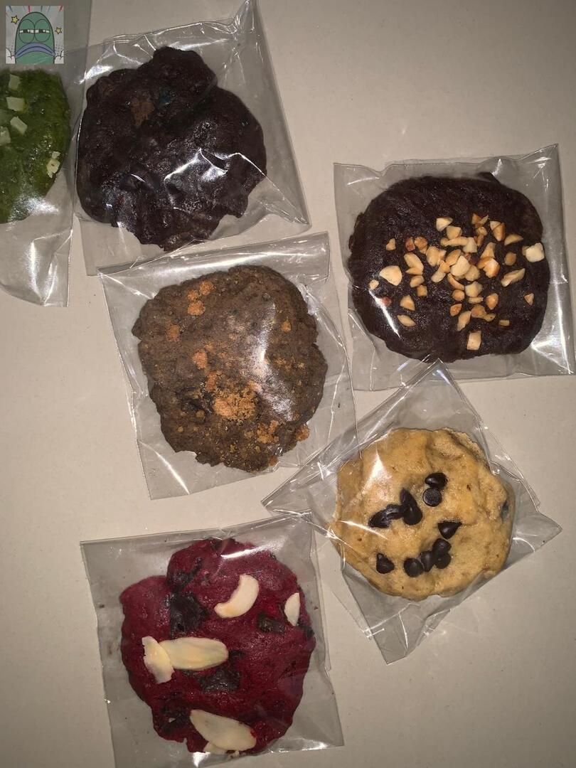 Tanyarlfes tweet media