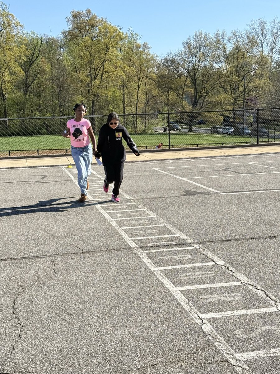 Arcola ES Community School Liaison tweet media