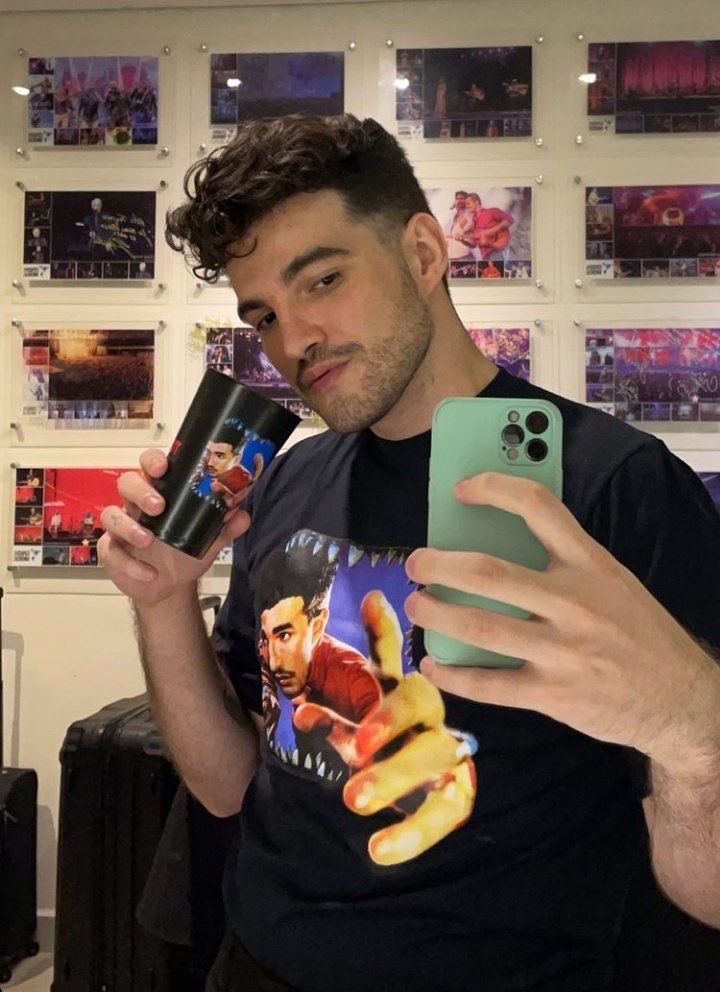 a turnê pirata foi a 4 anos atrás, mas eu ainda vivo nela