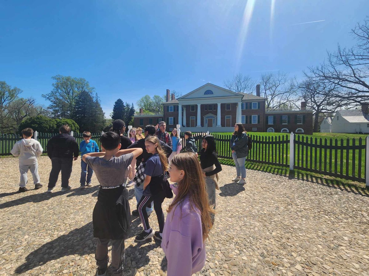 brock_road's tweet image. Second day back from spring break and 5th grade was already making history 😄🇺🇸

A trip to @JMMontpelier = premier hands on, engaging learning beyond the classroom! #FieldTripFun  @SpotsySchools
