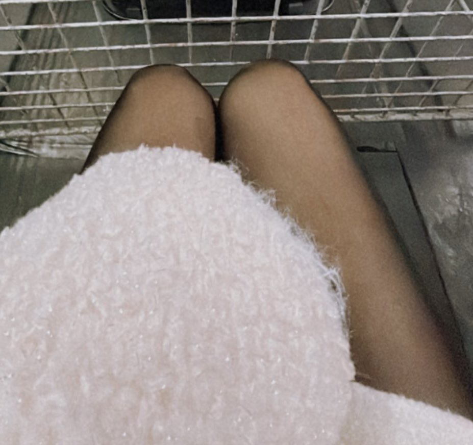 id8vd's tweet photo. 今日もインスタとかにいる強強ギャル様でシコシコしたい💕
#連れオナ #オナペ #貼り合い https://t.co/OcnHijTwDH