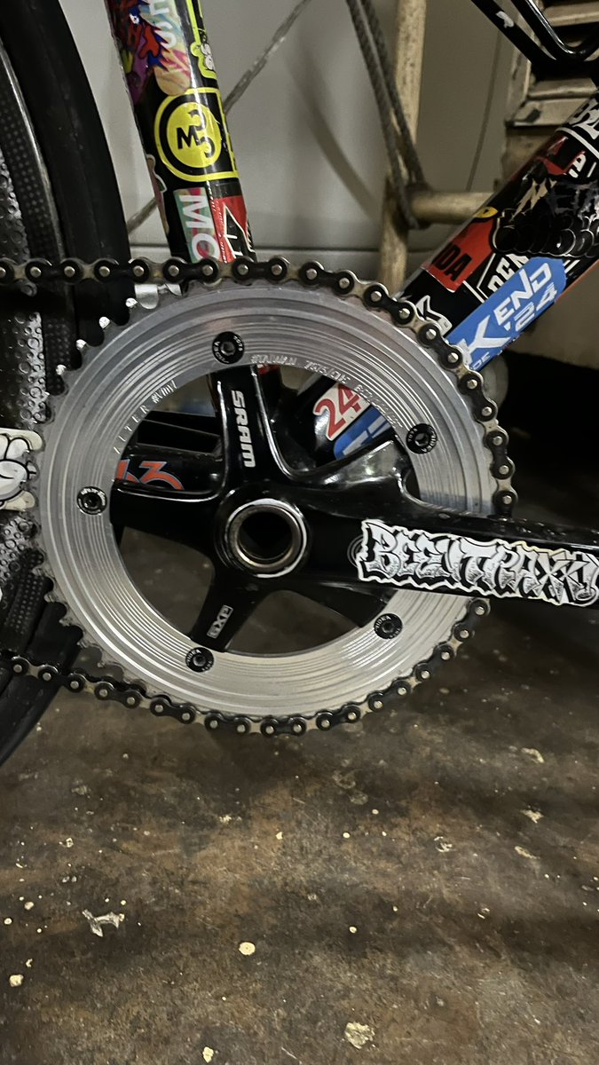 ꐔꑀꁲ-ꈵꌈꌅꈜꑀ tweet media