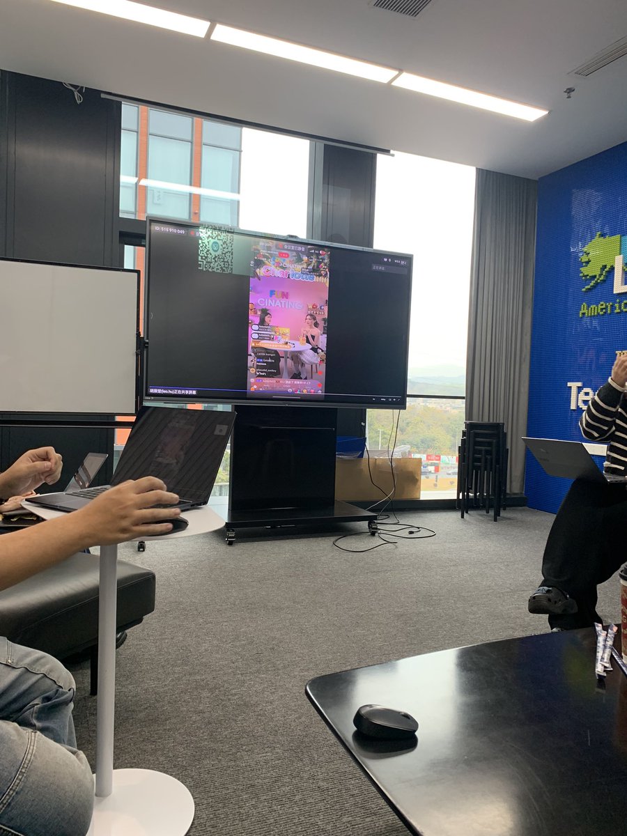 Yeyis (Ellis) tweet media