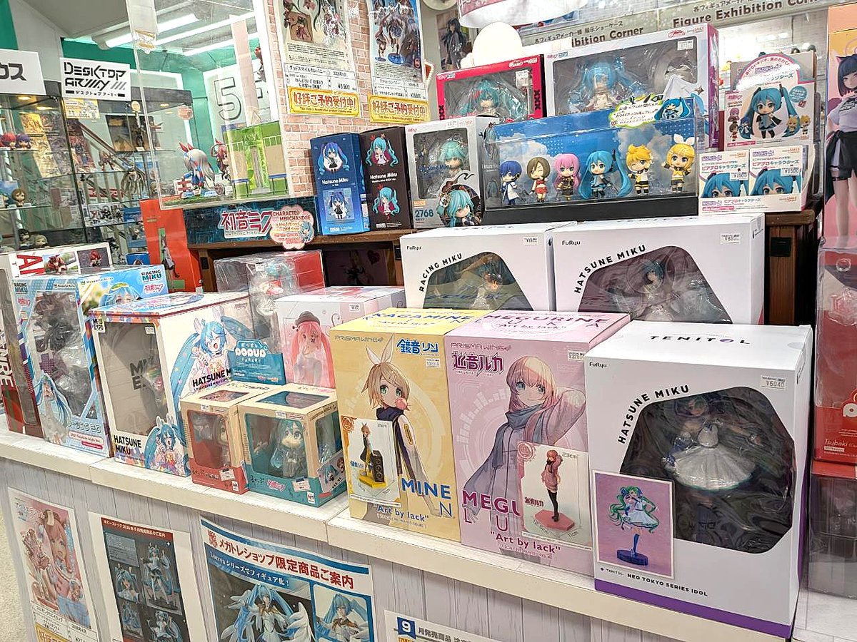 vs_hobbytengoku's tweet image. 【ホビー天国5F フィギュア】
5Fにて #初音ミク を始めとした #ピアプロキャラクターズ のフィギュアを販売中です！
スケールフィギュアやねんどろいど、トレーディングフィギュアと様々なバーチャルシンガーたちがあなたをお待ちしております♪
#ボークス #akiba #ホビー天国2 #miku