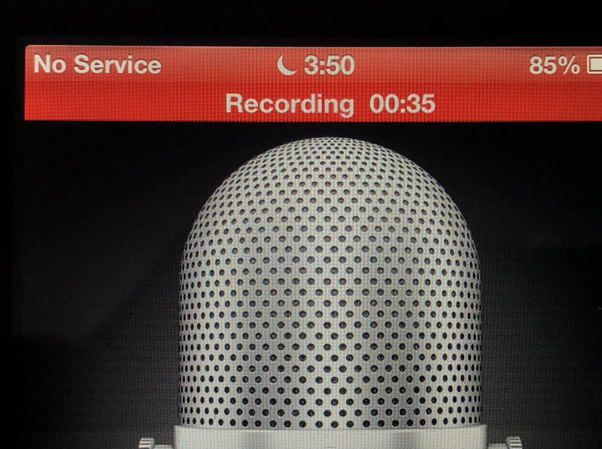 jvepng's tweet photo. iOS Voice Memos app https://t.co/cyczpsFMx7