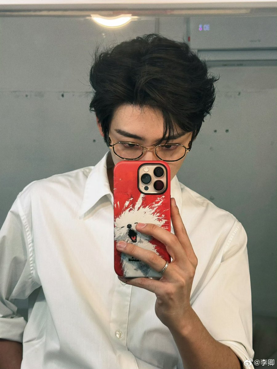 yangdo951852's tweet photo. 이경 좋은데 어디다 소리치고 자랑할 데 없어서 내가 X를 다 시작하네🤦‍♀️🤦‍♀️🤦‍♀️
#이경 #李卿 https://t.co/29Xo4KUbWI