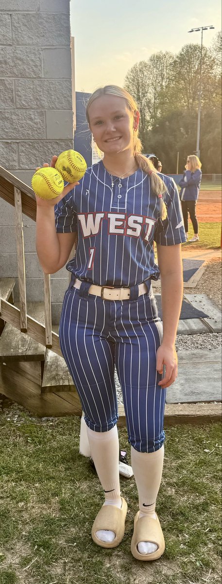 GRAND SLAM tonight!!!! And 1 extra home run for a 17-2 win over Hendersonville. <a href="/BlueHoseSB/">PCSB</a>