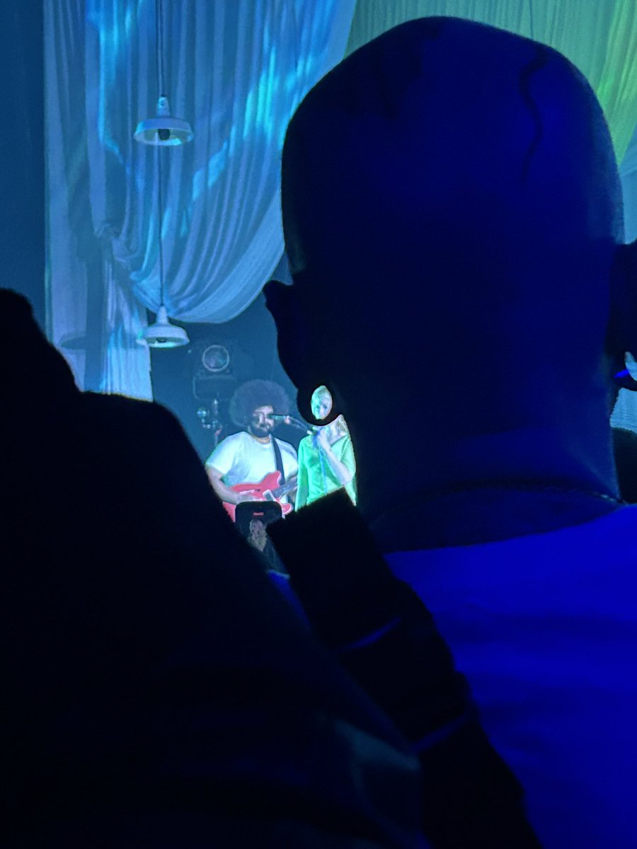 capital city goofball tweet media