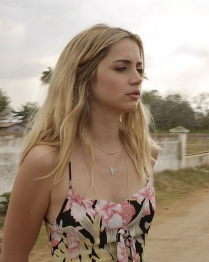 honeymoon tweet media