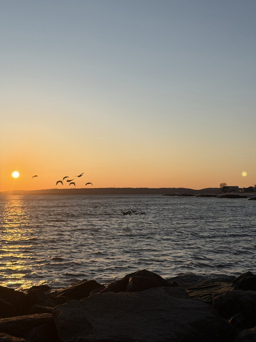 erikose's tweet image. Coney Island, Brooklyn, NY April 7, 2026 📷 by @erikose #photography #coneyisland #brooklyn #sunset #photographer
