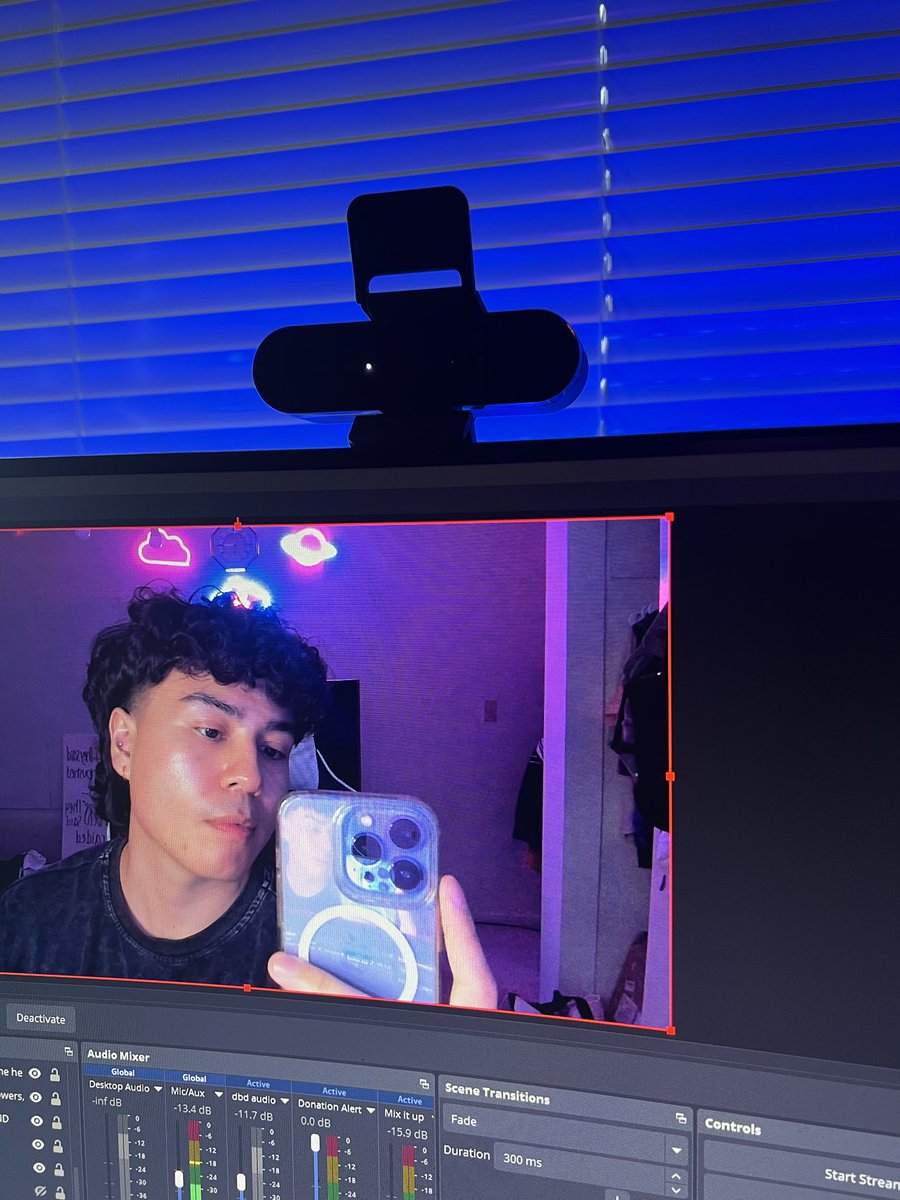 Hiii guys I wanted to announce my first subathon. I’m planning on doing it when I’m done with this semester before I start summer semester. #dbd #twitch #dbdstreamer