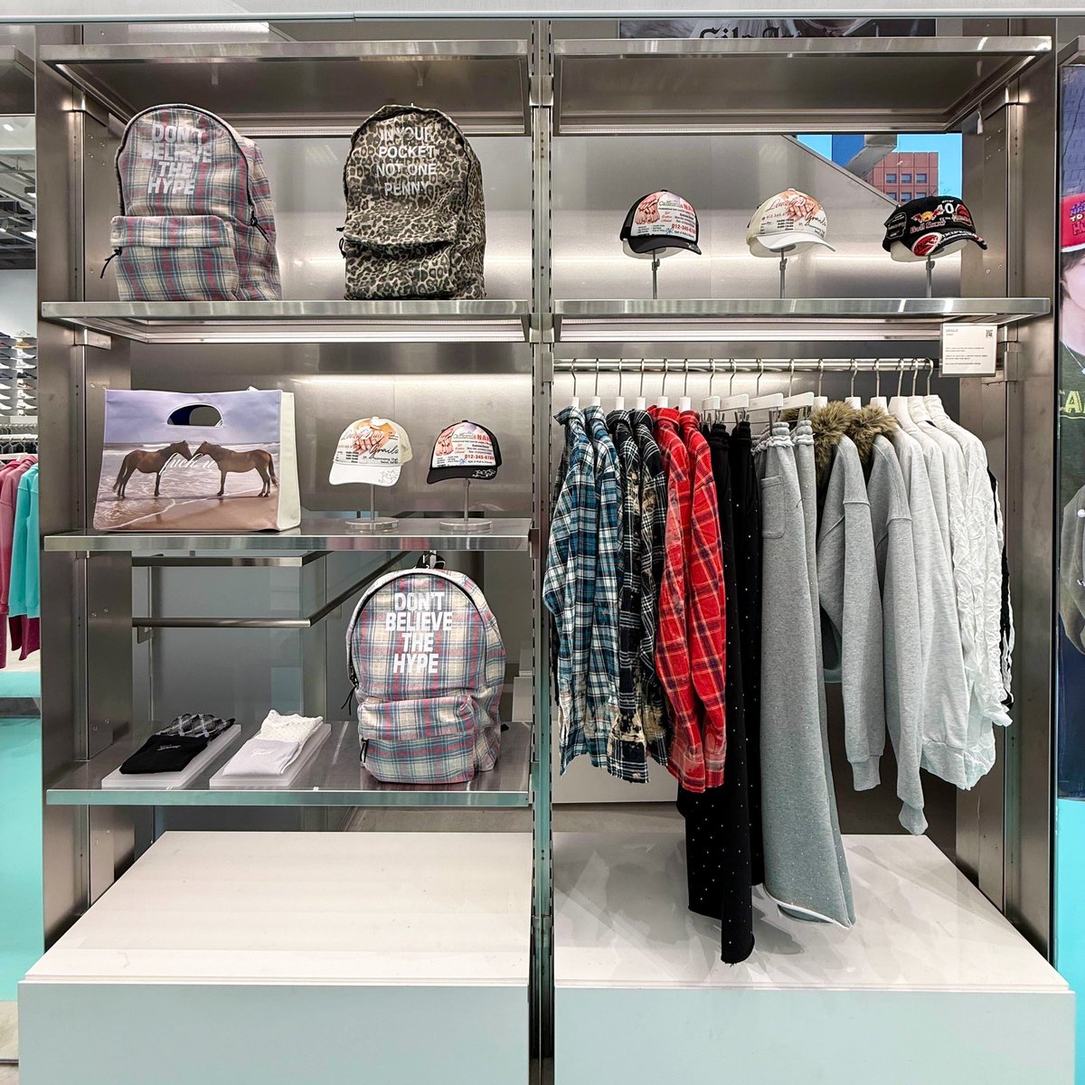 KickFlip tweet media