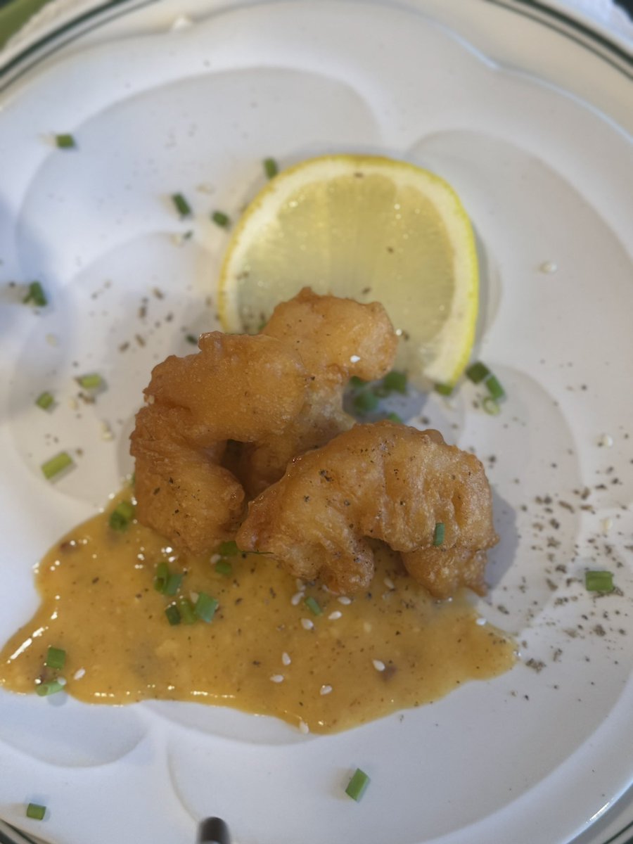 MaybeSoMaybeLot tweet media