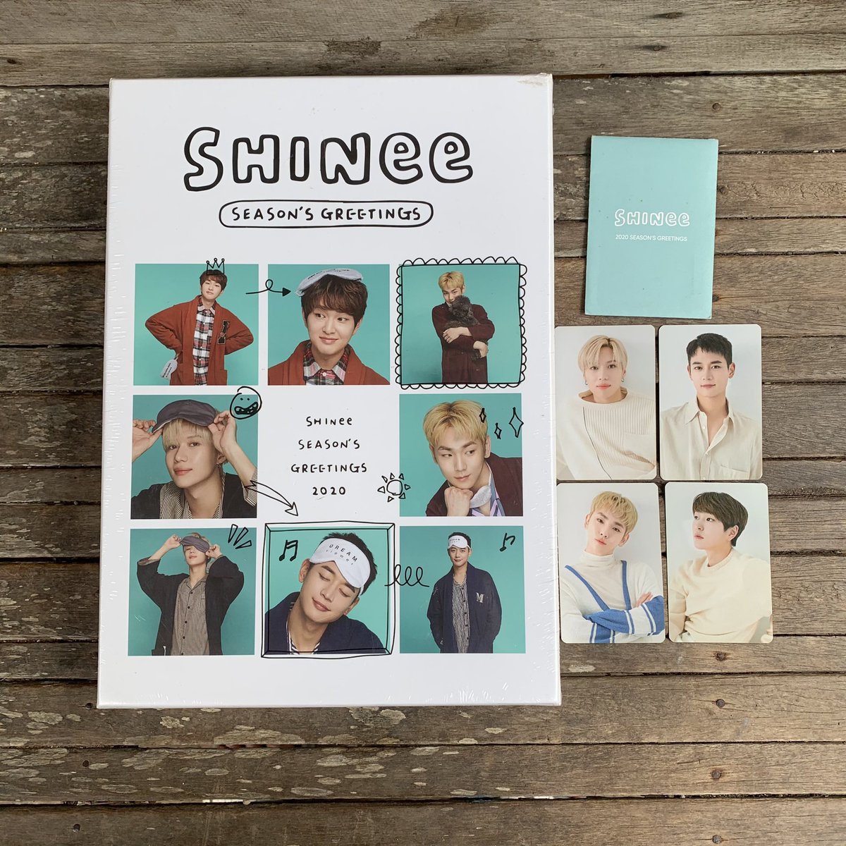 lucloside's tweet photo. Shinee Season's Greetings 2020
Sealed + pob photocard withmuu

📍Jateng,INA
SHINee 샤이니 SG20 pob withdrama taemin key onew minho #SHINee https://t.co/bm635molcF