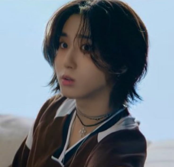 ᴀɴɴɪᴇ tweet media