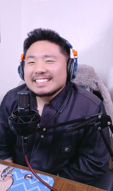 Hairy walker tweet media