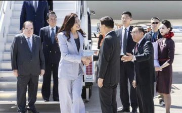 LyraInSpace's tweet photo. 中国国民党主席郑丽文7日率国民党访问团经上海抵达南京，开始大陆参访行程。 https://t.co/Tzro4s6p7V