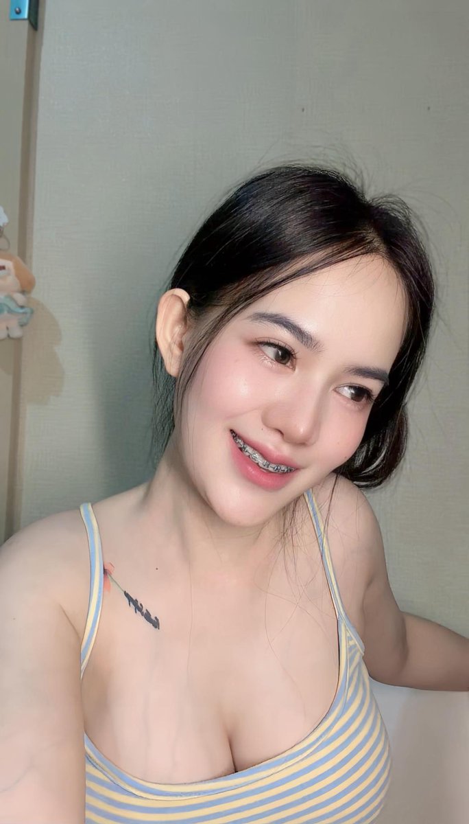 PanXZmb4's tweet photo. ความเด็กอาจจะเหลือน้อย แต่ความอร่อยอ่ะ 100% https://t.co/MJqJKDTHw7