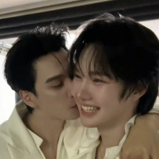 𐙚⋆°｡⋆♡ lor + lover 𐙚⋆°｡⋆♡ tweet media