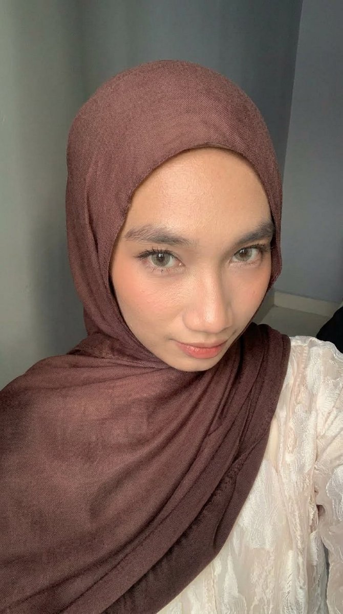 dindabilqiss's tweet image. cakepp ga siii hahahaha, rasa ingin jd feminim 📈

#crossdresser #crossdressing #crossdress #cderindo