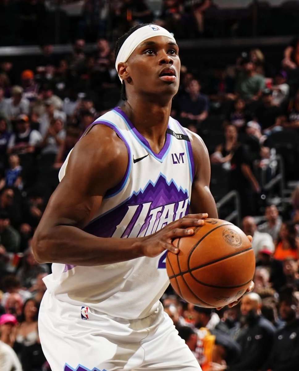 Hoop Central tweet media