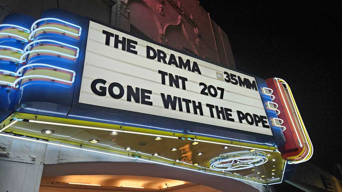 McMovieMan's tweet image. Tuesday Night Trash! 🗑