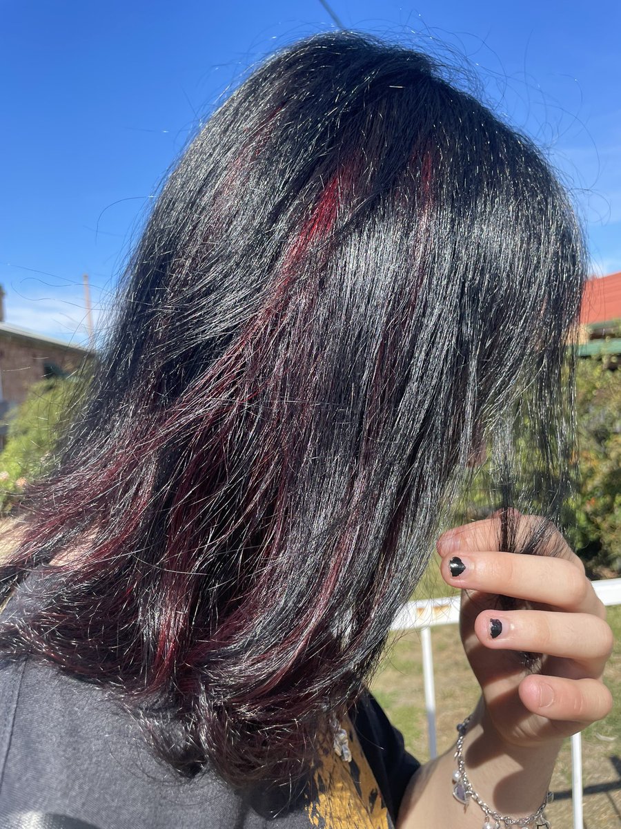 𝐌𝐀𝐗 ! ! ✭ tweet media