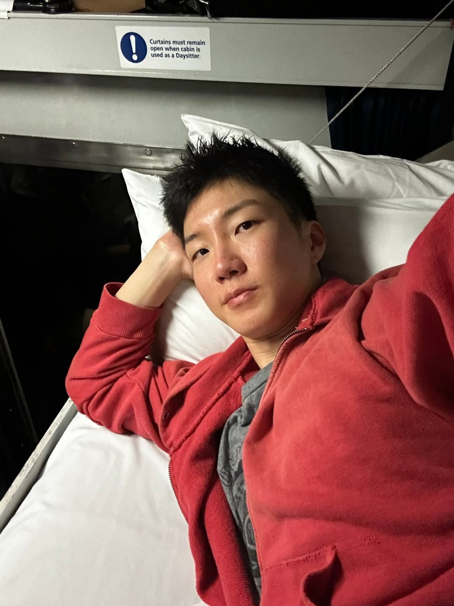 hoonystory0111's tweet image. #위너 #이승훈 #winner #hoony
페북 좀 좋을지도🦘
@official_hoony_