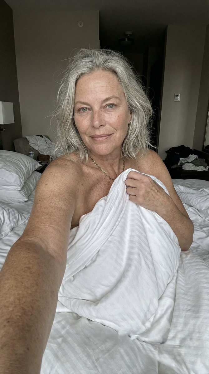 Anneliese tweet media