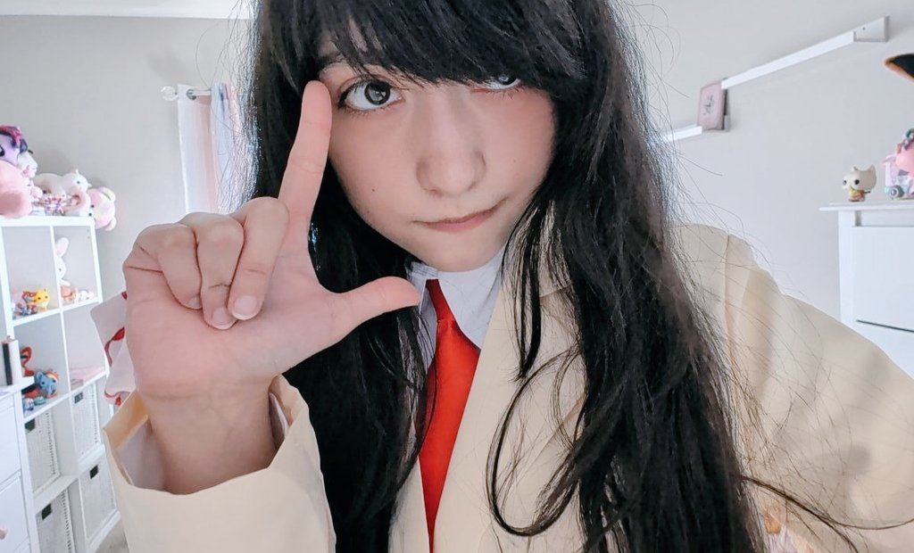 プカラ tweet media