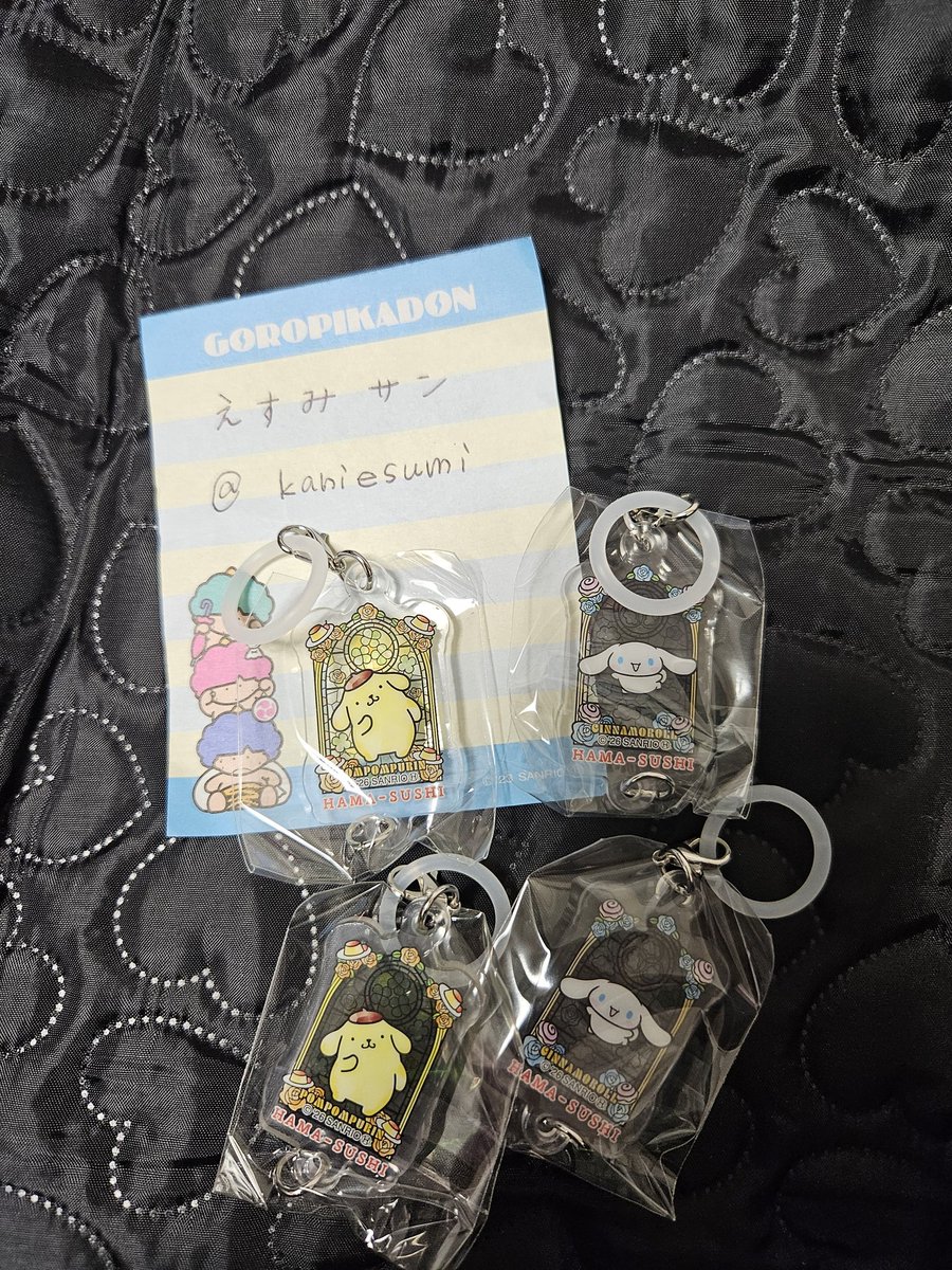 えすみサン tweet media