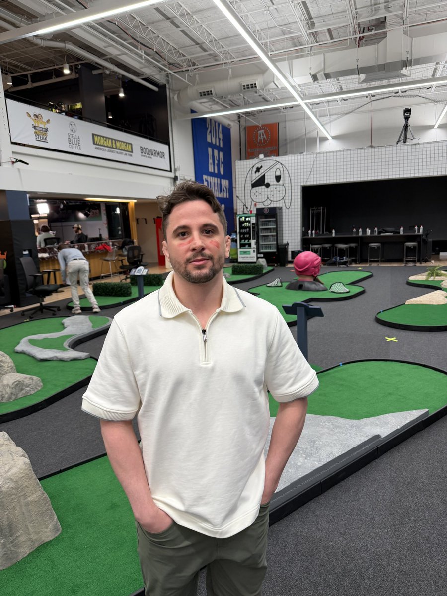 Hank Lockwood tweet media